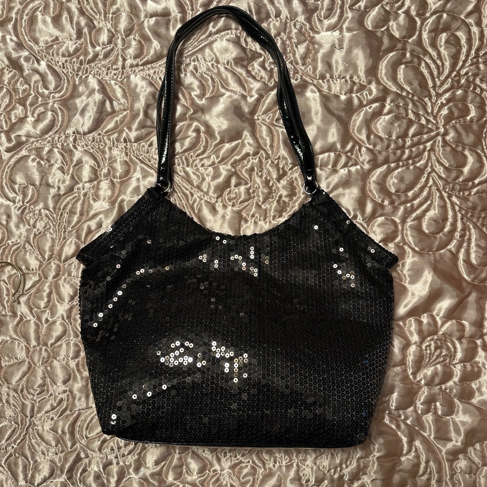 Attention black sequin shoulder bag